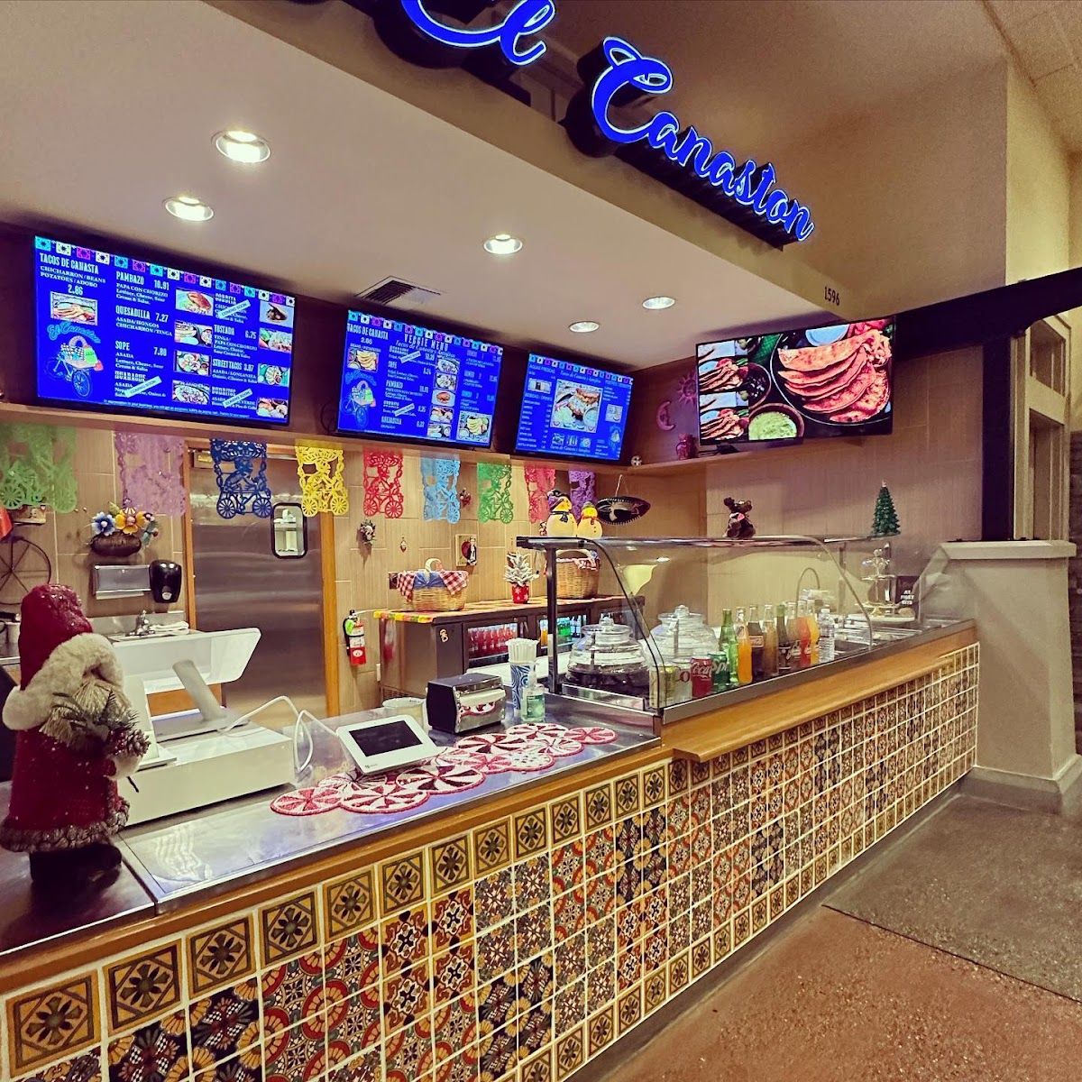 El Canaston Photos 2